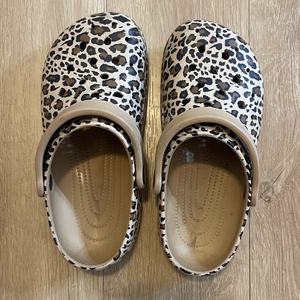 Time and Tru Black and Cream Mules with Leopard Print